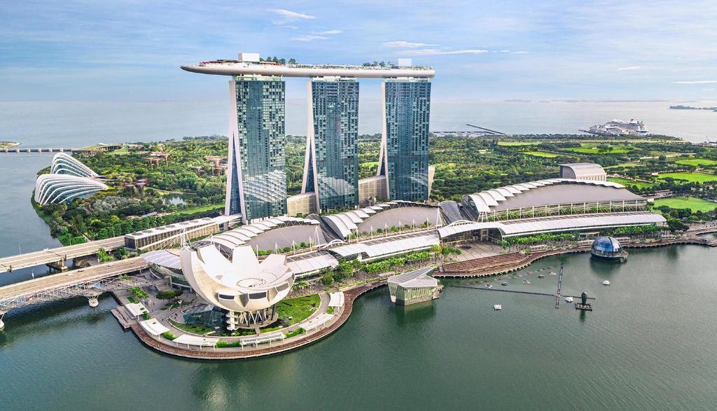 marina-bay-sands-singapore-iconic-desisgns